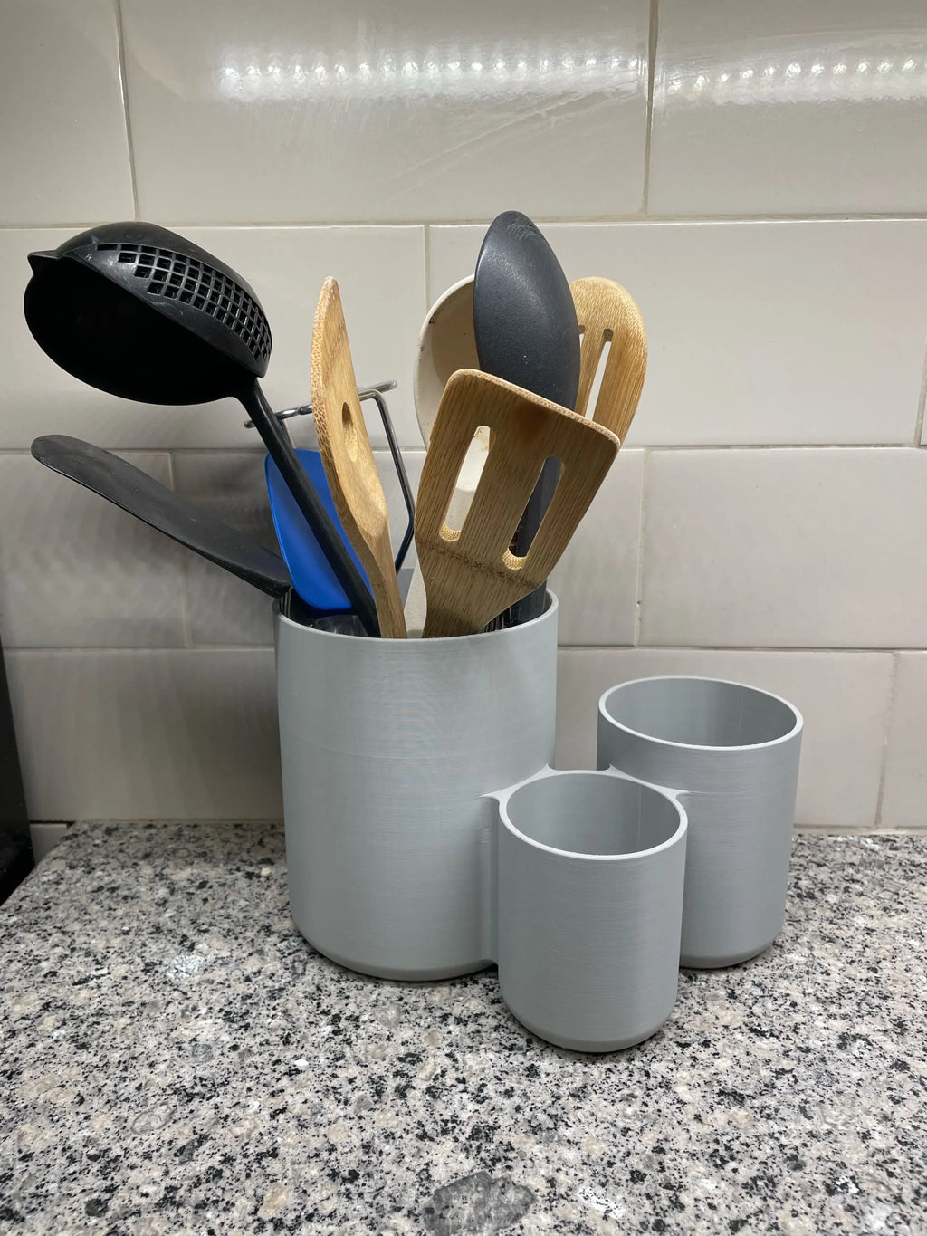 Support moderne pour ustensiles de cuisine à trois compartiments V1