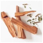 Bougie parfumée dans verre, bois de santal et patchouli brun