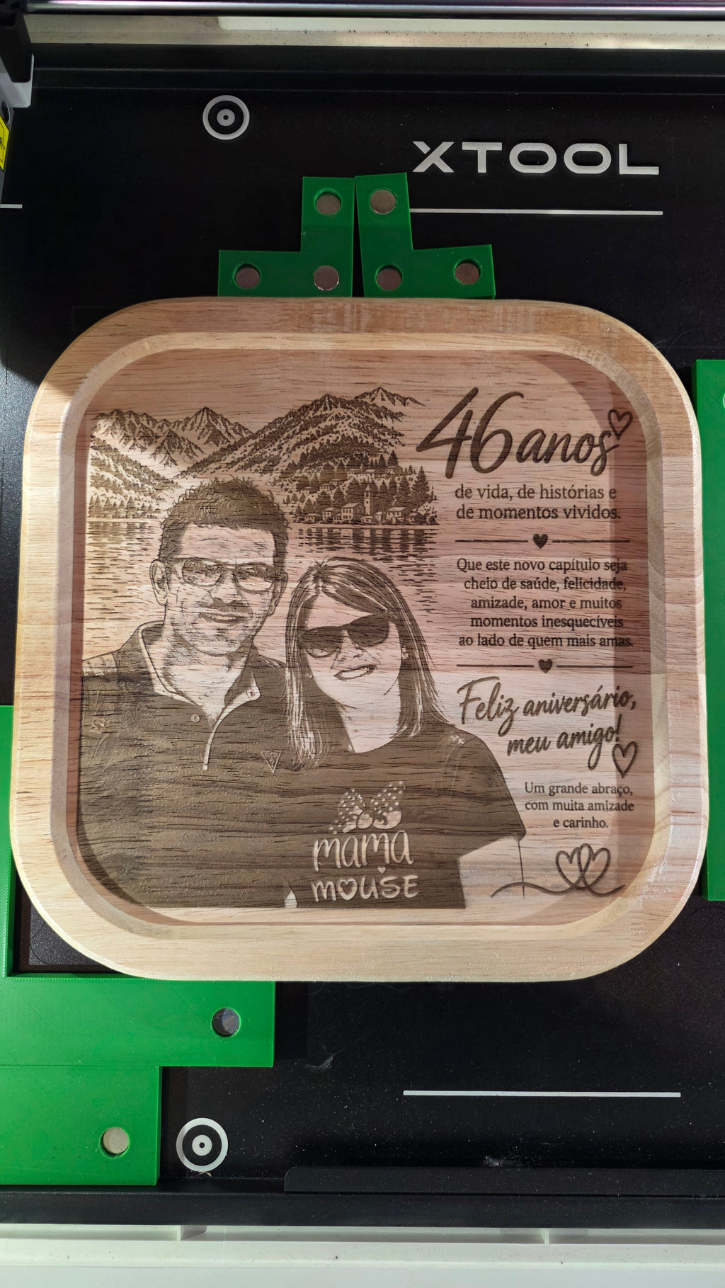 Plateau carré personnalisé en bambou – Gravure laser