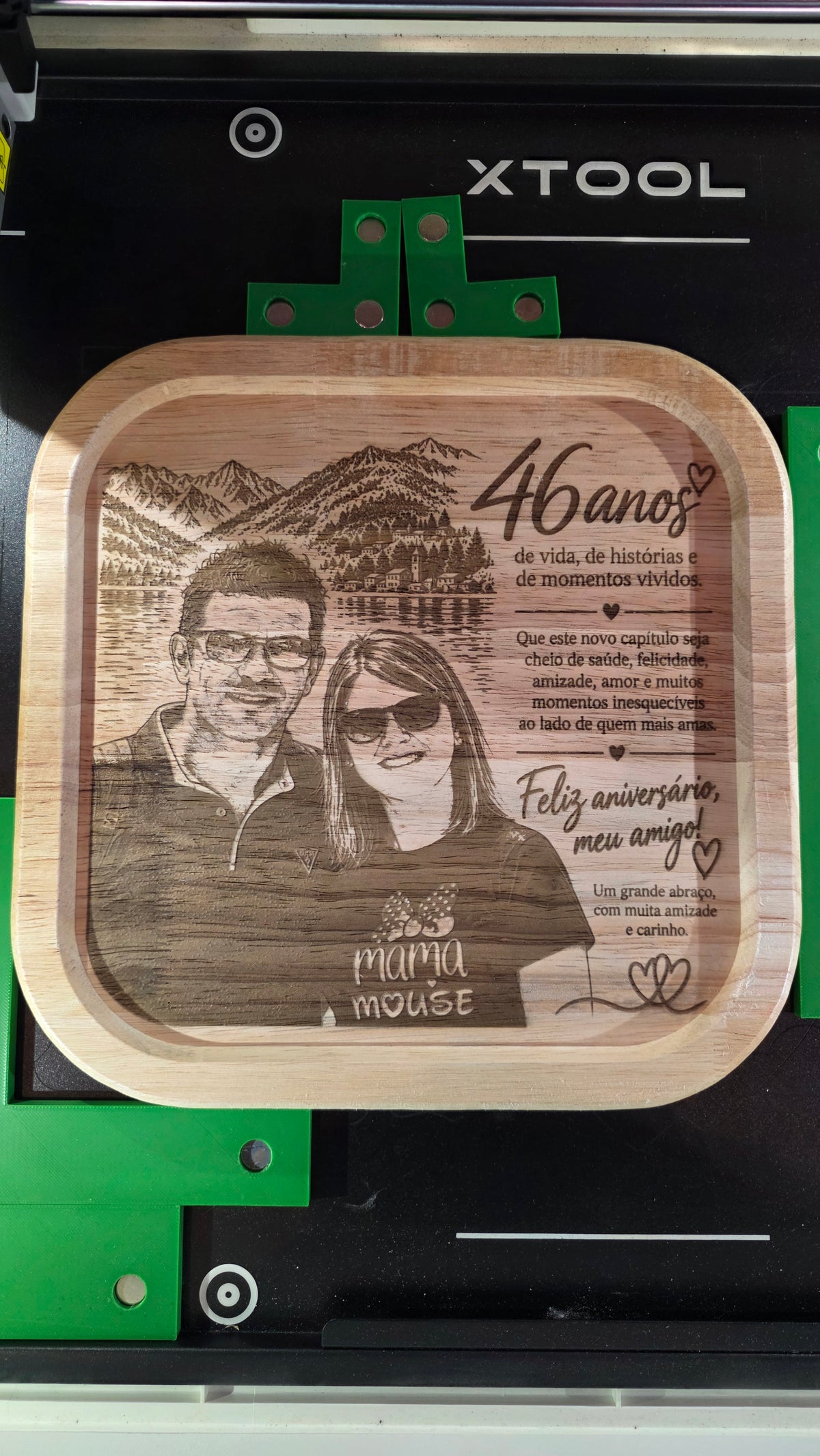Plateau carré personnalisé en bambou – Gravure laser